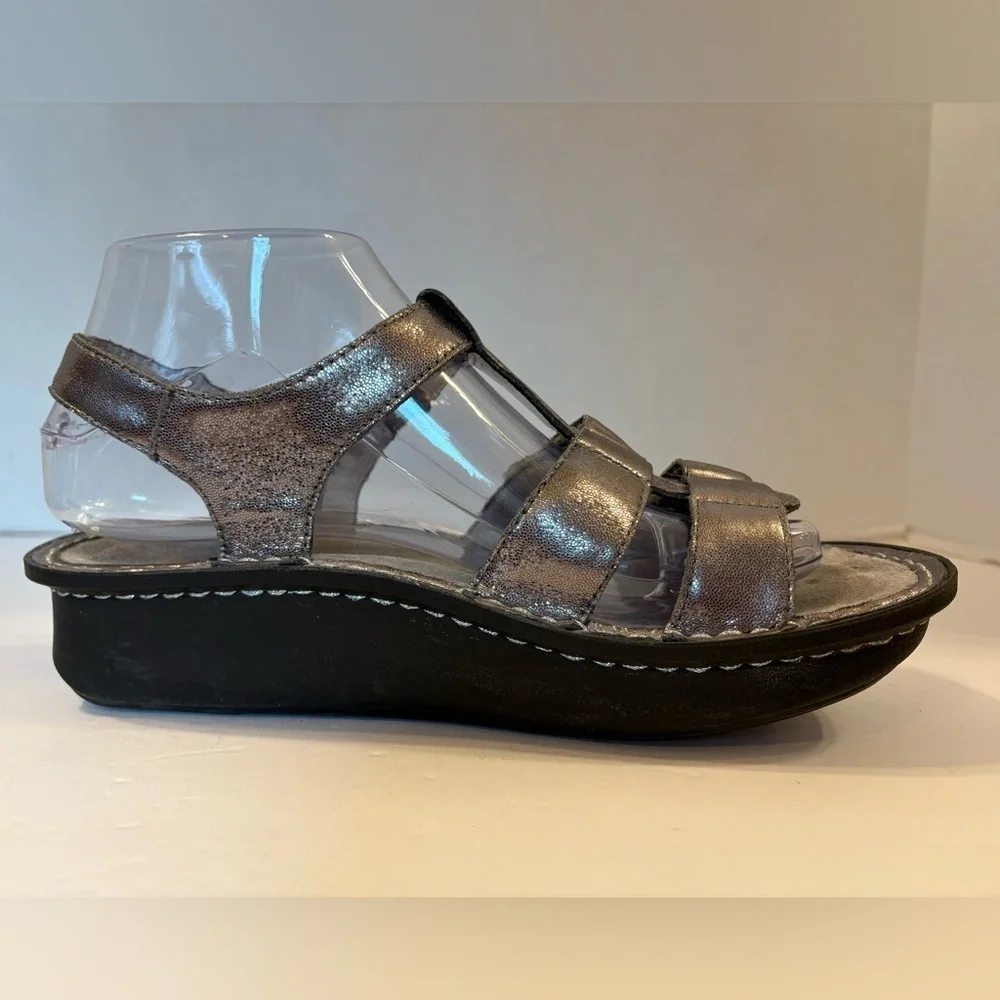 Alegria Kleo silver gladiator-style sandal size 38/7.5